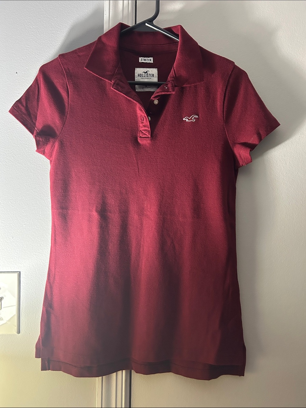 Hollister Women's Polo in Deep Burgundy(NEW with no tag)